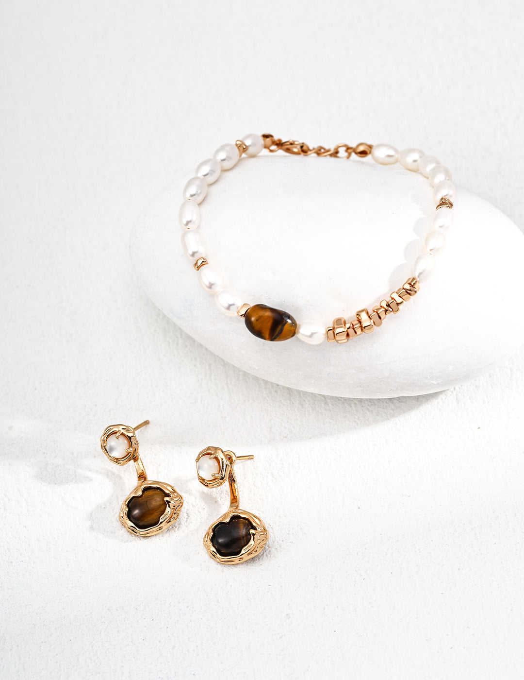 101639 Tiger Eye Stone Pearl Bracelet