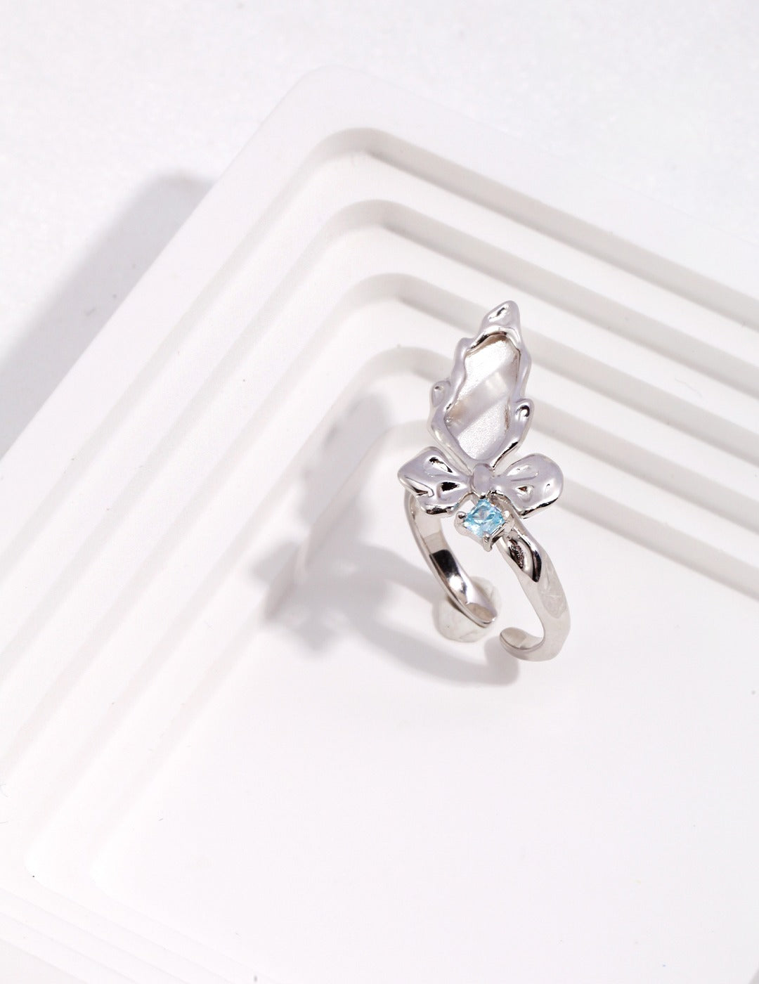 YJ0012 Ring