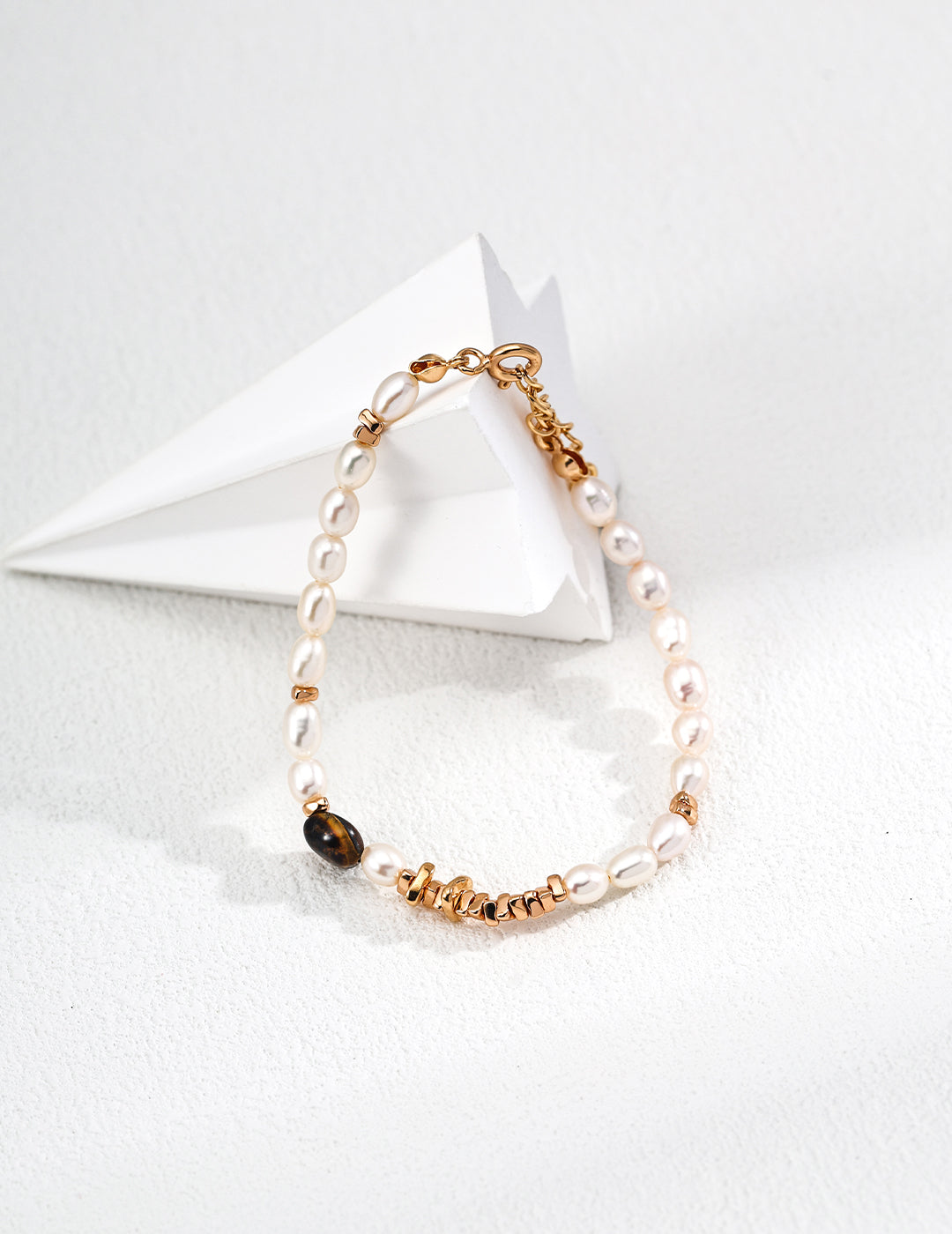101639  Tiger Eye Stone Pearl Bracelet