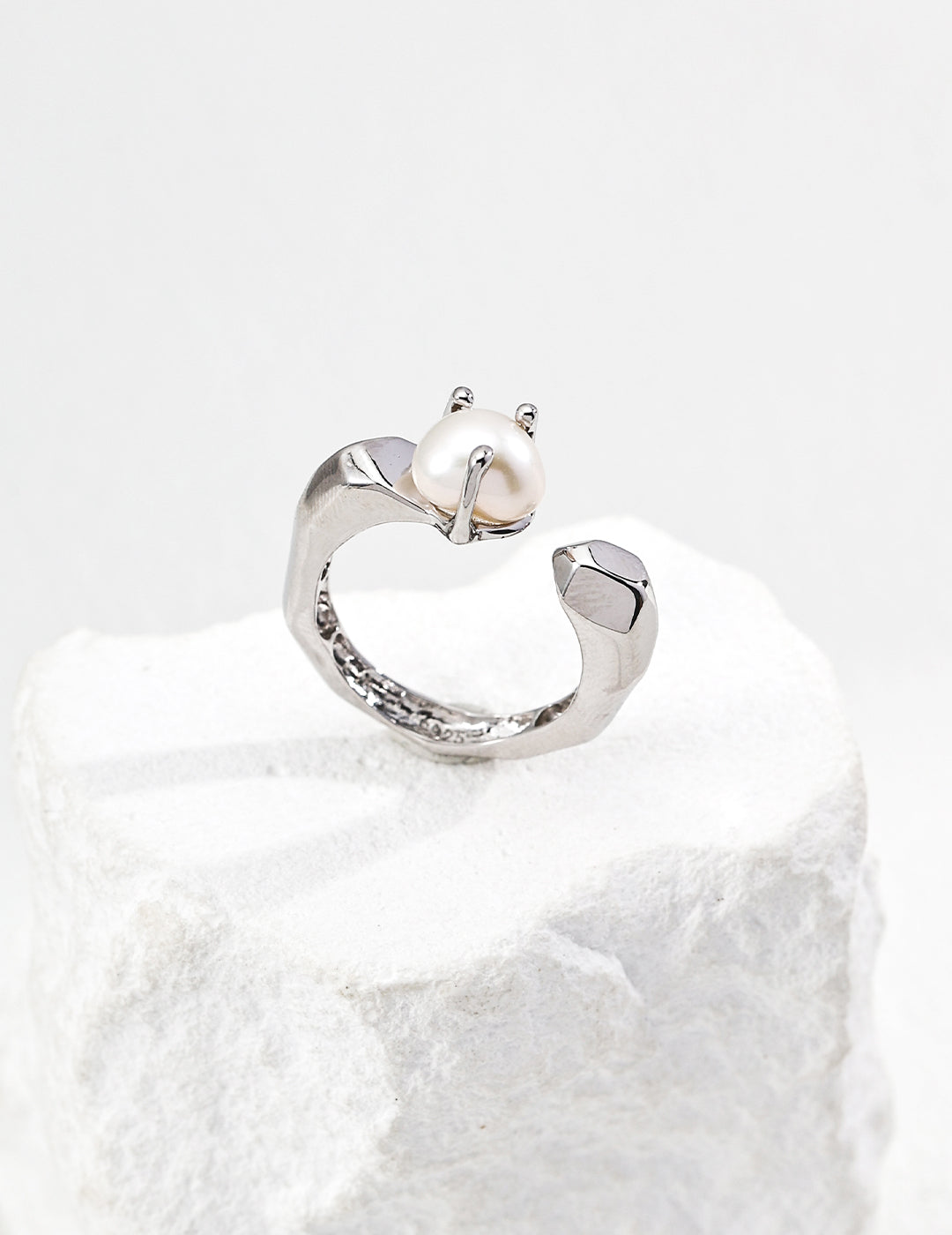 102519  S925 Silver Simple Natural Pearl Ring