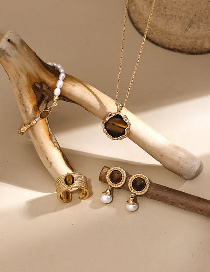 E01108  S925 Silver Tiger’s Eye Pearl Earrings – A whimsical and enchanting princess.