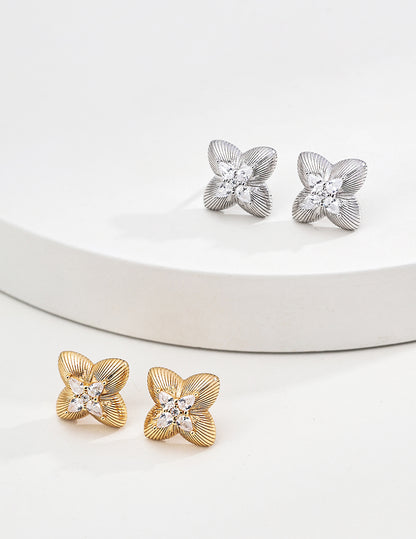 QL-E01386  S925 Silver / Synthetic Cubic Zirconia Earrings