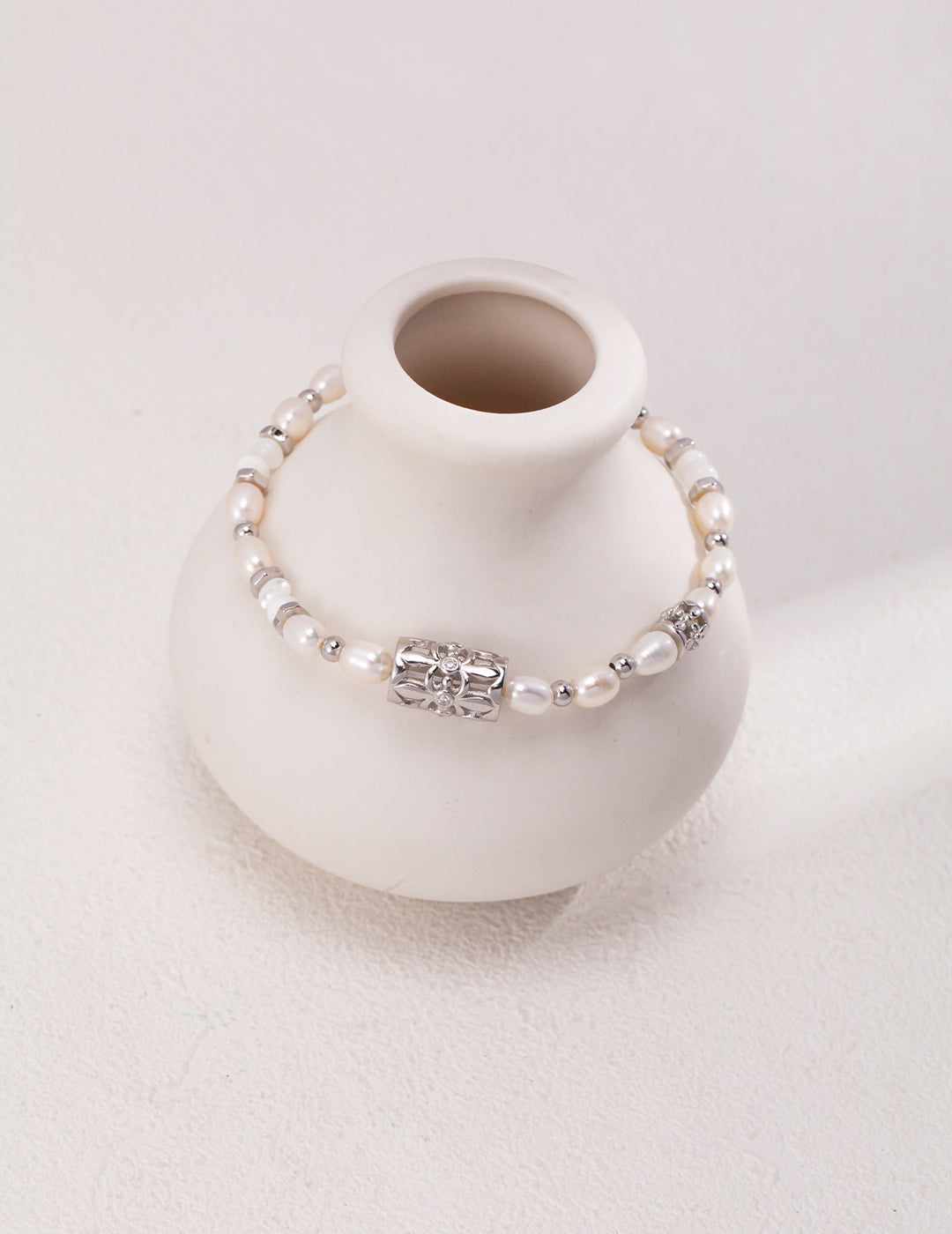 SL0117  Vintage S925 Silver Pearl Bracelet