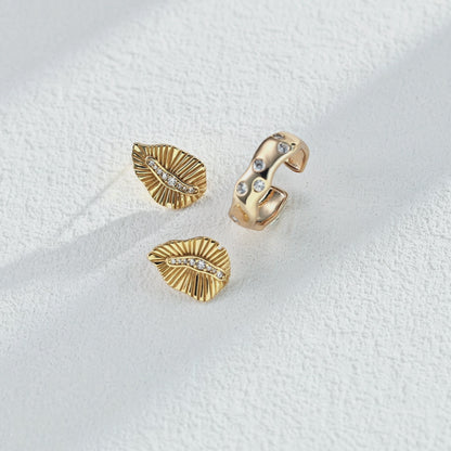 102521  S925 Silver Vintage Zircon Earrings